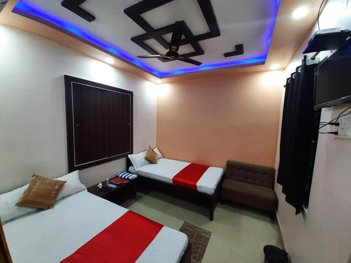 Hotel Shakuntla Palace - 400 Meters Away From Vishnu Pad Temple 7 Mins Walk Гая Екстериор снимка